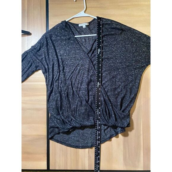 Green Envelope Women’s Sweater - Picture 5 of 5